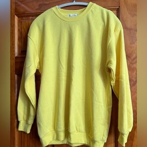 Yellow sweatshirt